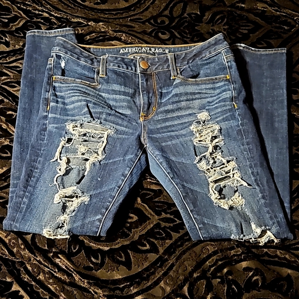 AEO JEANS